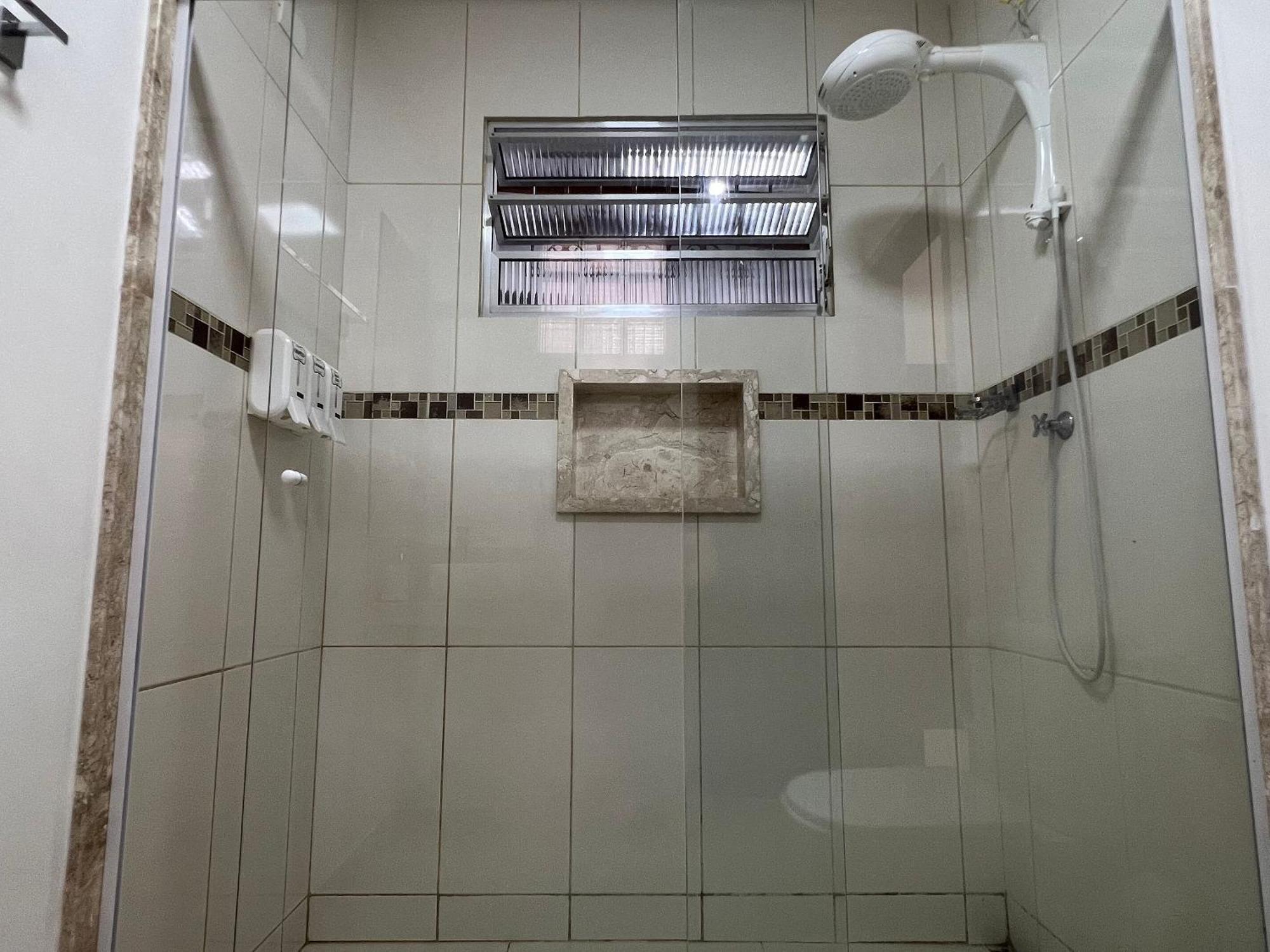 Casa Agradavel Com Piscina, A Poucos Passos Da Praia Peruíbe المظهر الخارجي الصورة