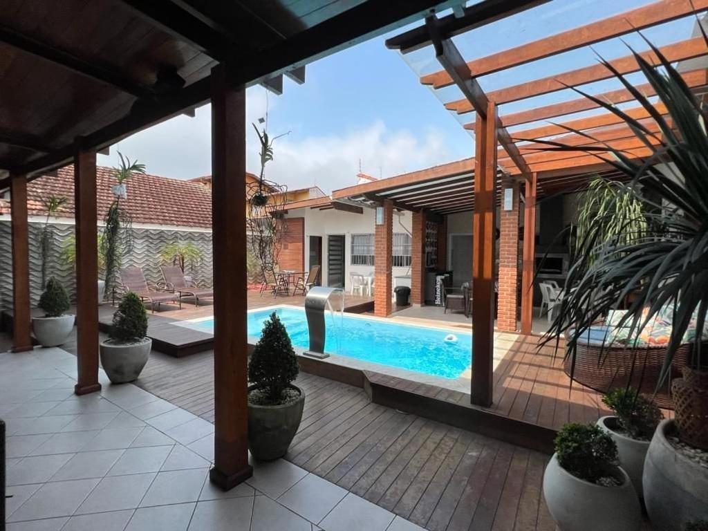 Casa Agradavel Com Piscina, A Poucos Passos Da Praia Peruíbe المظهر الخارجي الصورة