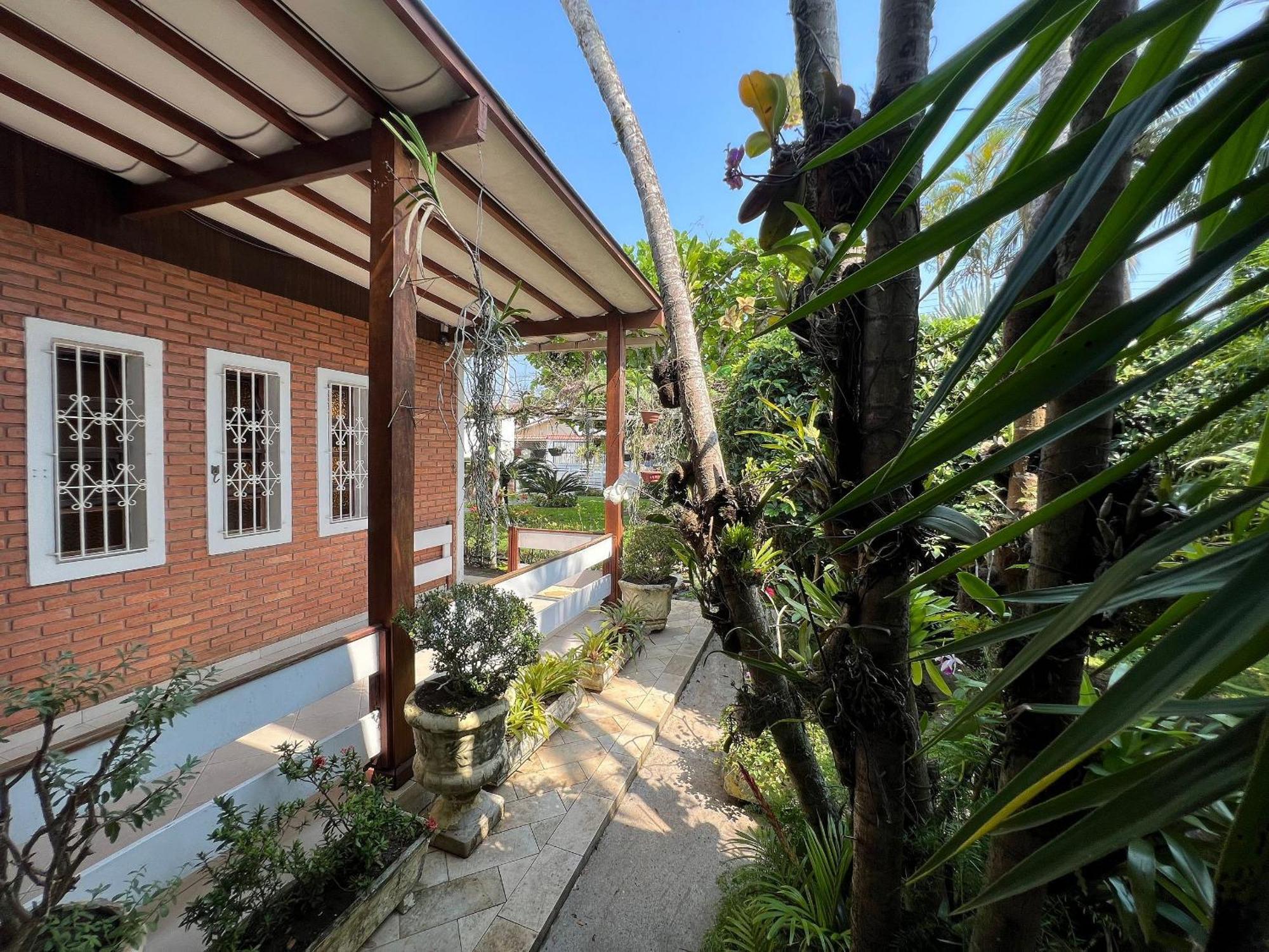 Casa Agradavel Com Piscina, A Poucos Passos Da Praia Peruíbe المظهر الخارجي الصورة